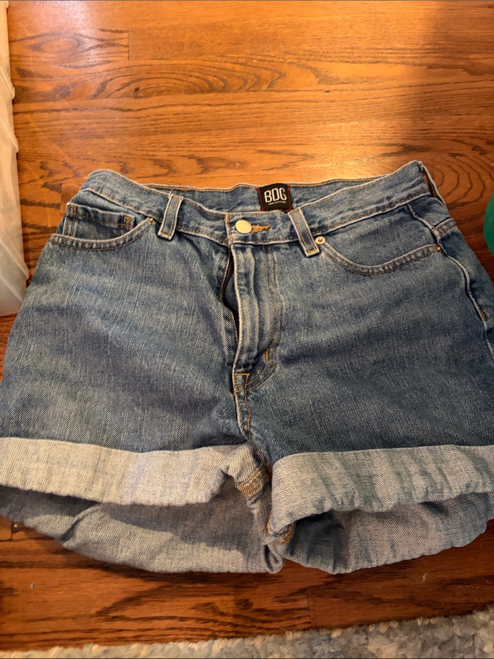 BDG MOM HIGH RIDE Shorts